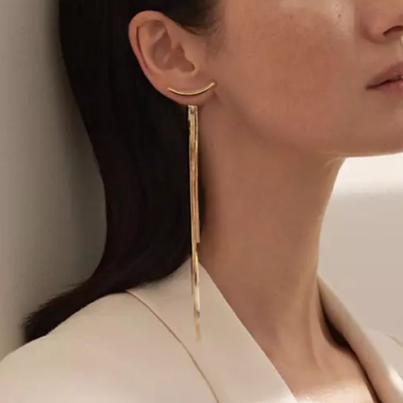 NEW 18K GOLD BAR LONG TASSEL ARC EARRINGS